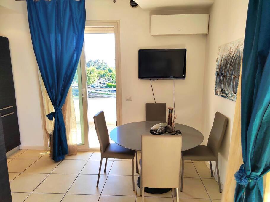 Apartment Vistamare Bluemar - The Art Of The Sea - 105mq *